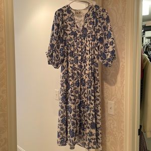 Mille Flowy Dress